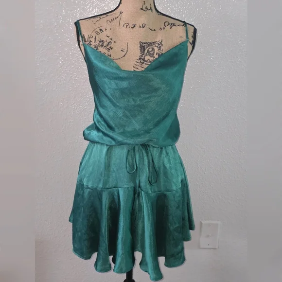 PRINCESS POLLY LIA MINI DRESS JADE GREEN Size 6 - Picture 3 of 5